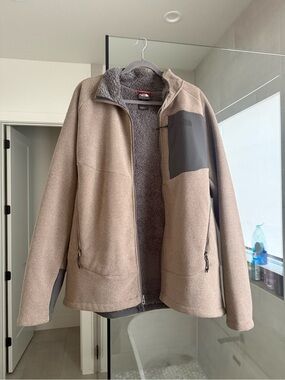 The North Face Men's Taupe/Brown Performance Fleece Jacket